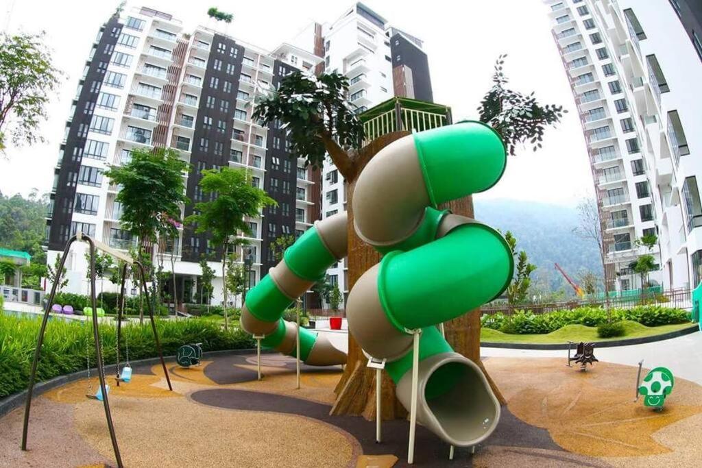 Sweet Cozy Home At Midhills Genting 4-5Pax Гентинг-Хайлендс Экстерьер фото
